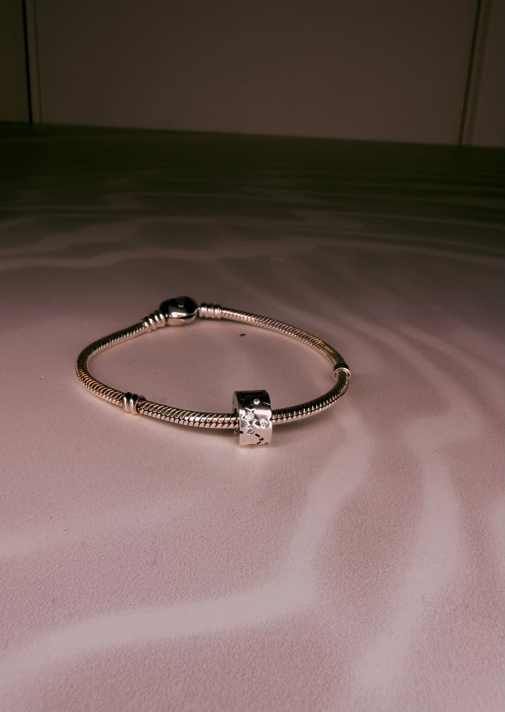 Charm separador estrellas
