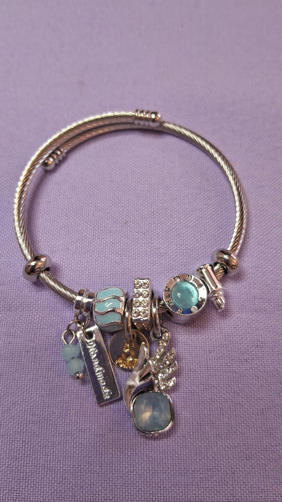 Pulsera Charm Plateada con Dijes