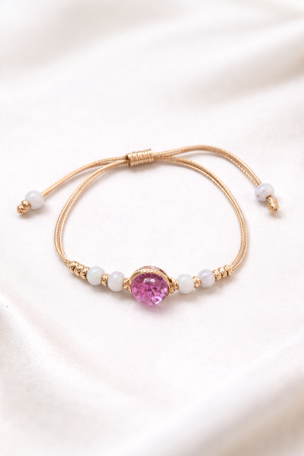 Pulsera Ajustable con Centro de Resina