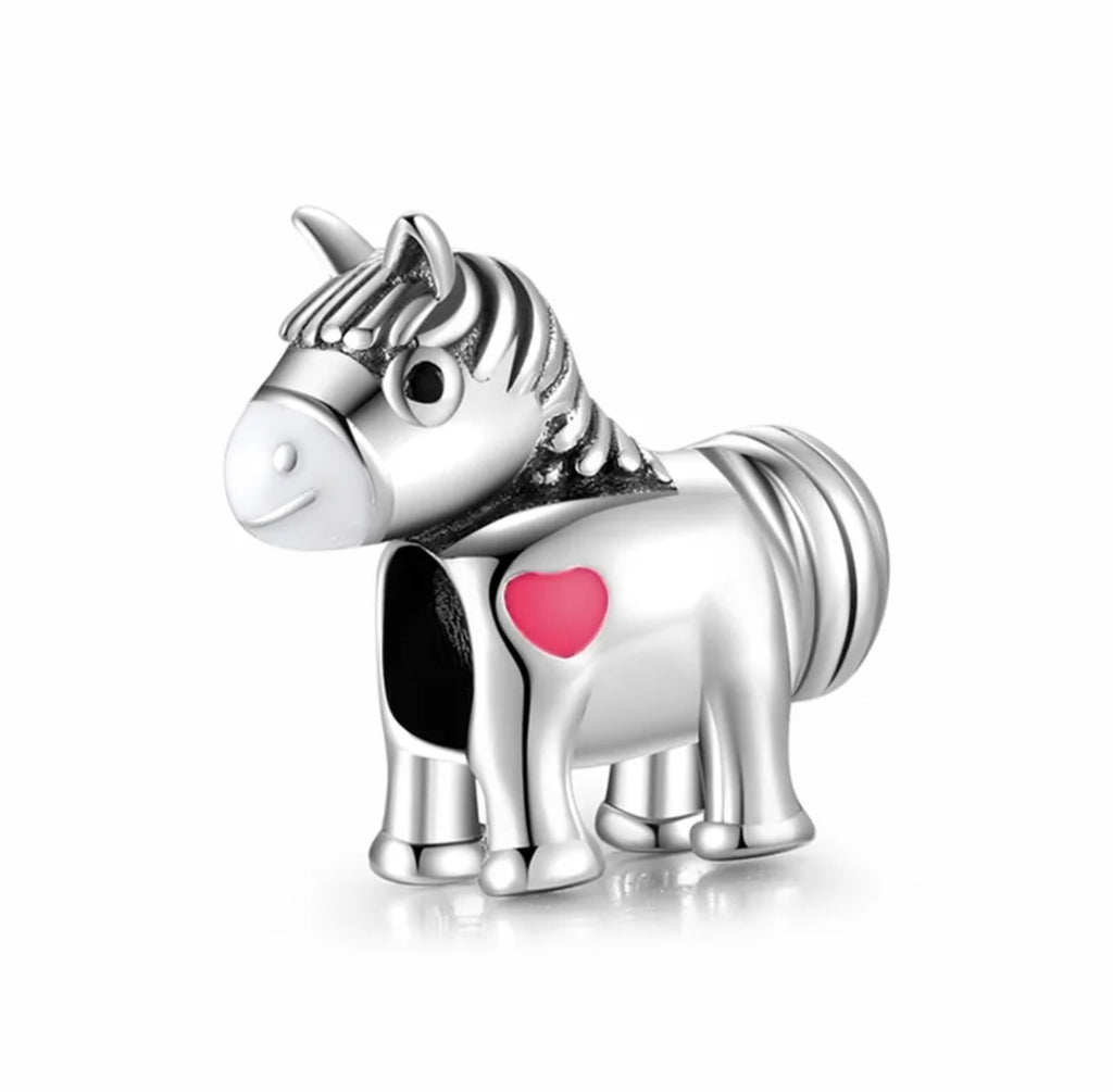Charm Caballito con Corazón