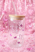 Vaso de vidrio con mariposas